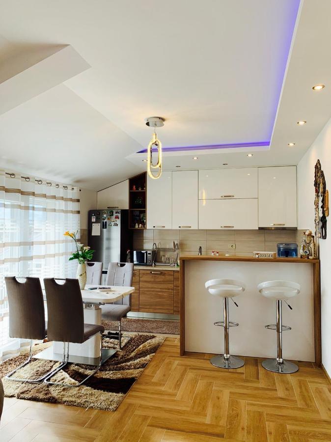 Divino Apartment Тиват Экстерьер фото